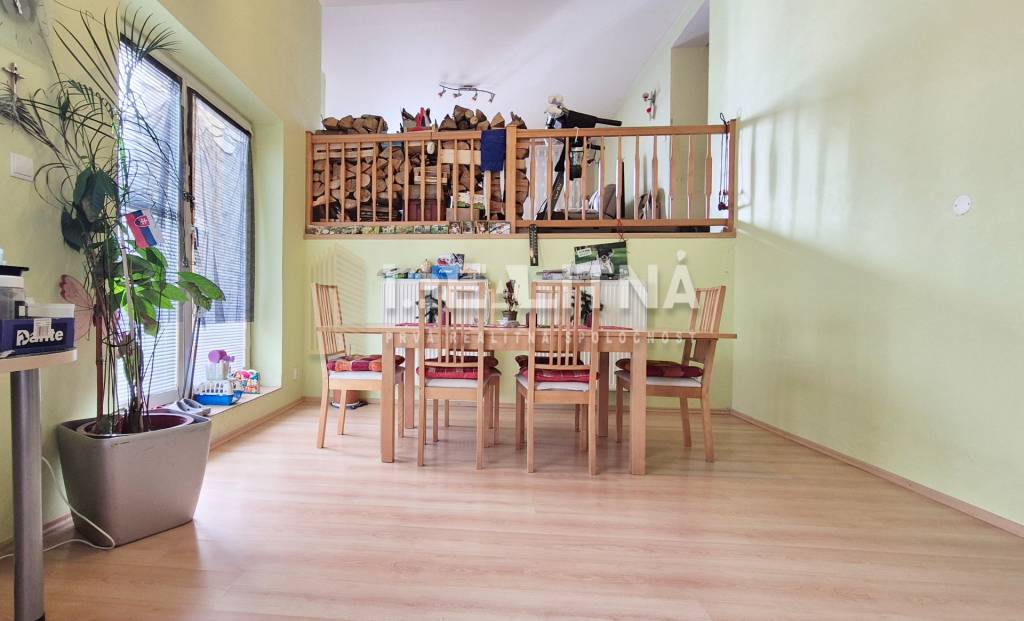 POSCHODOVÝ RODINNÝ DOM V PODKONICIACH, 300M2 - 5