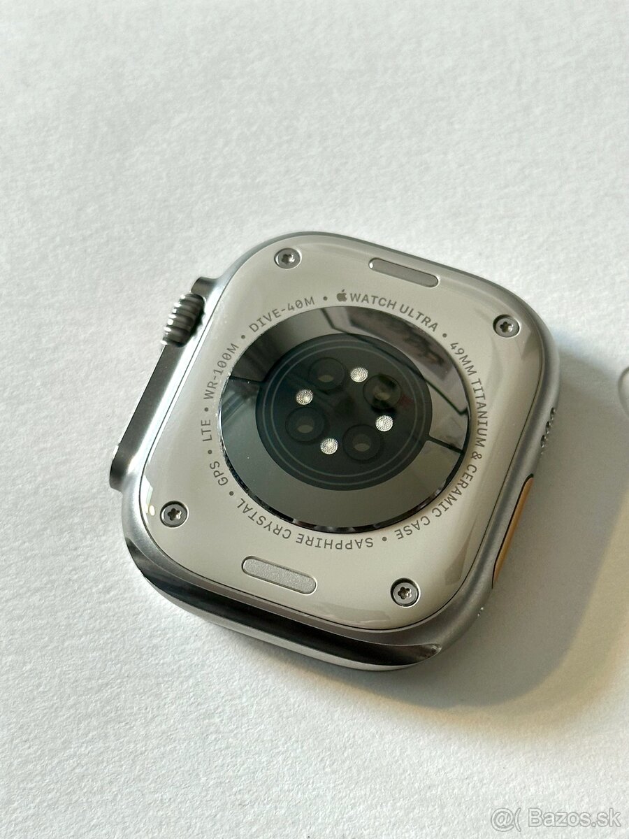 Apple Watch Ultra 2 49mm Titanium - 5