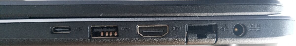 ASUS Vivobook 17 - 5