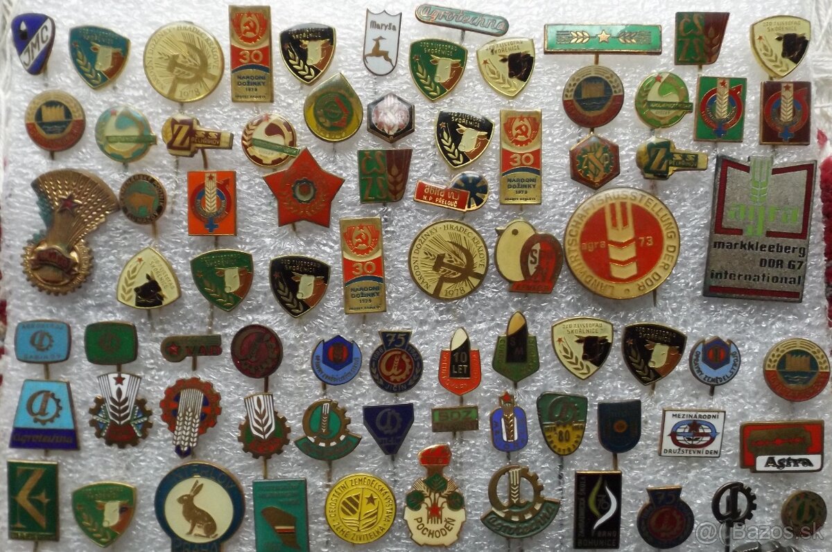 odznaky - JRD, štátné majetky, STS, traktory - 5