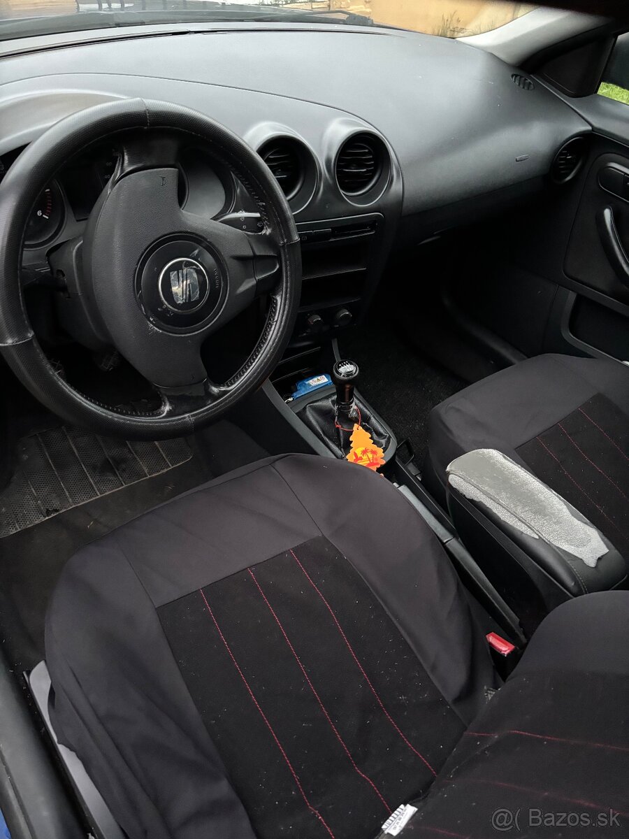Predam vymenim Seat Ibiza 1.9tdi 74kw r.2002 - 5