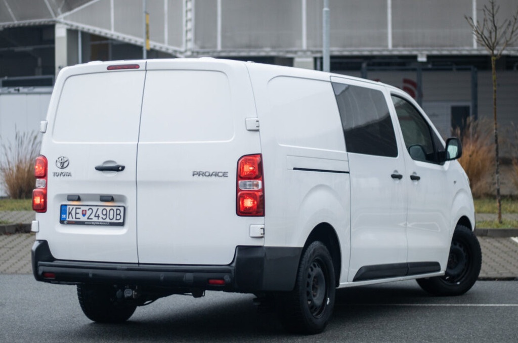 Toyota Proace 2.0 D-4D, 106kW (2022) - 5