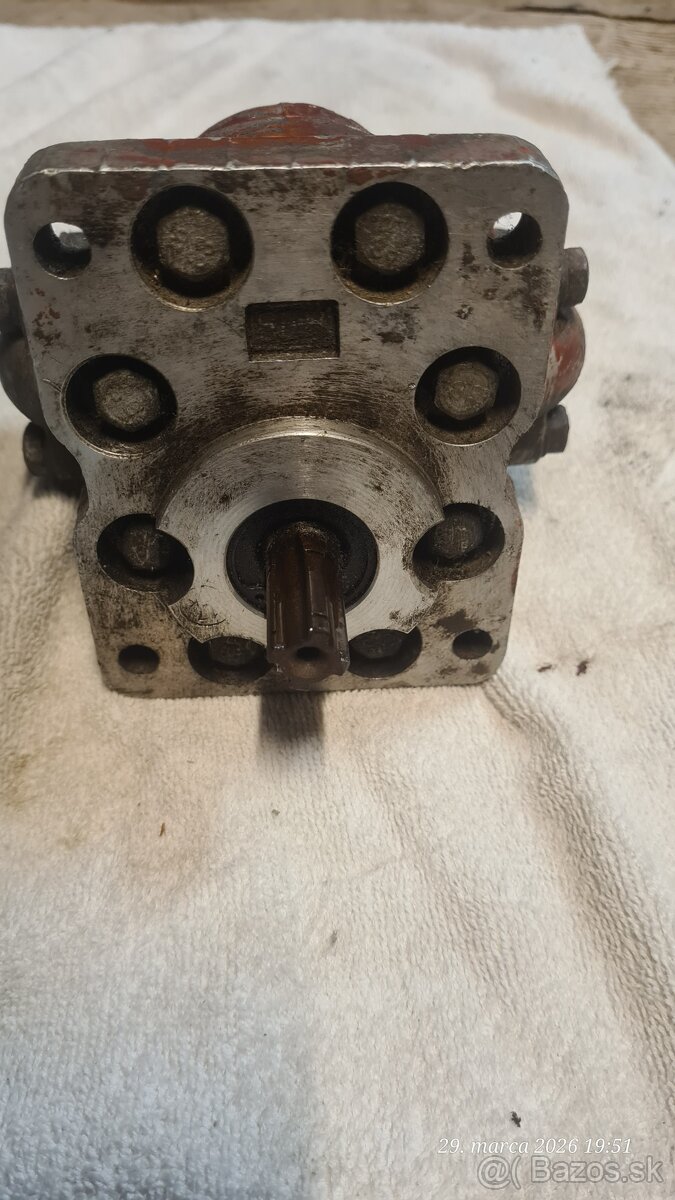 Olejové cerpadlo a kardán - 5