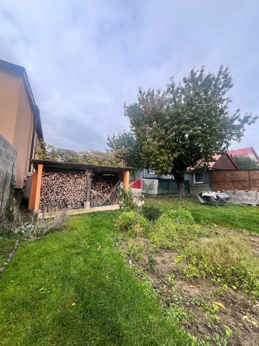 Rodinný dom s veľkým pozemkom - Košická Nová Ves - 5