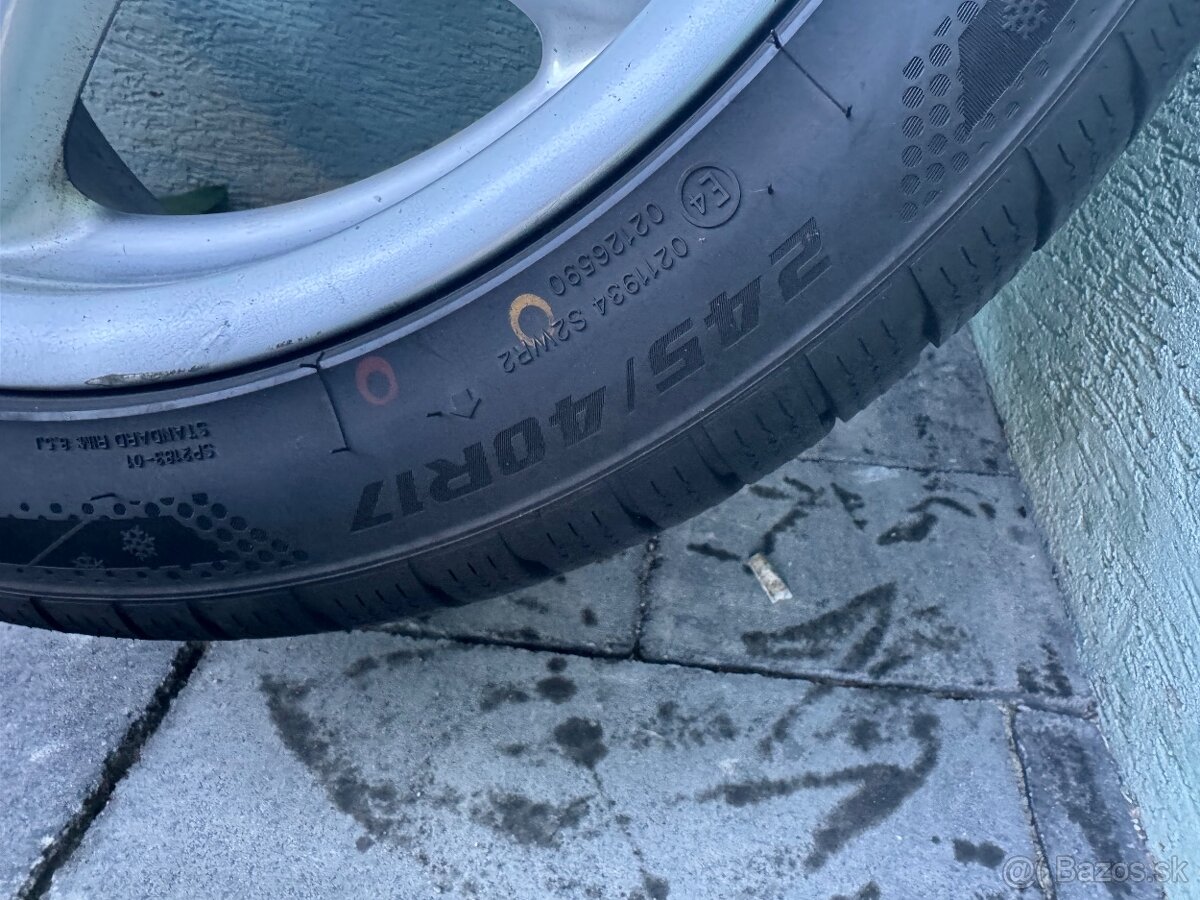 Mercedes AMG r17 - 5