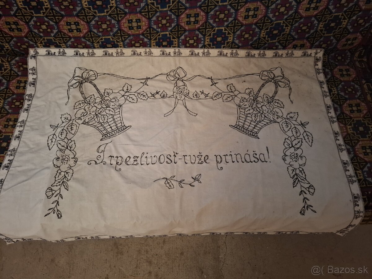 Originálne vyšívané ľudové textílie nástenky - vintage - 5