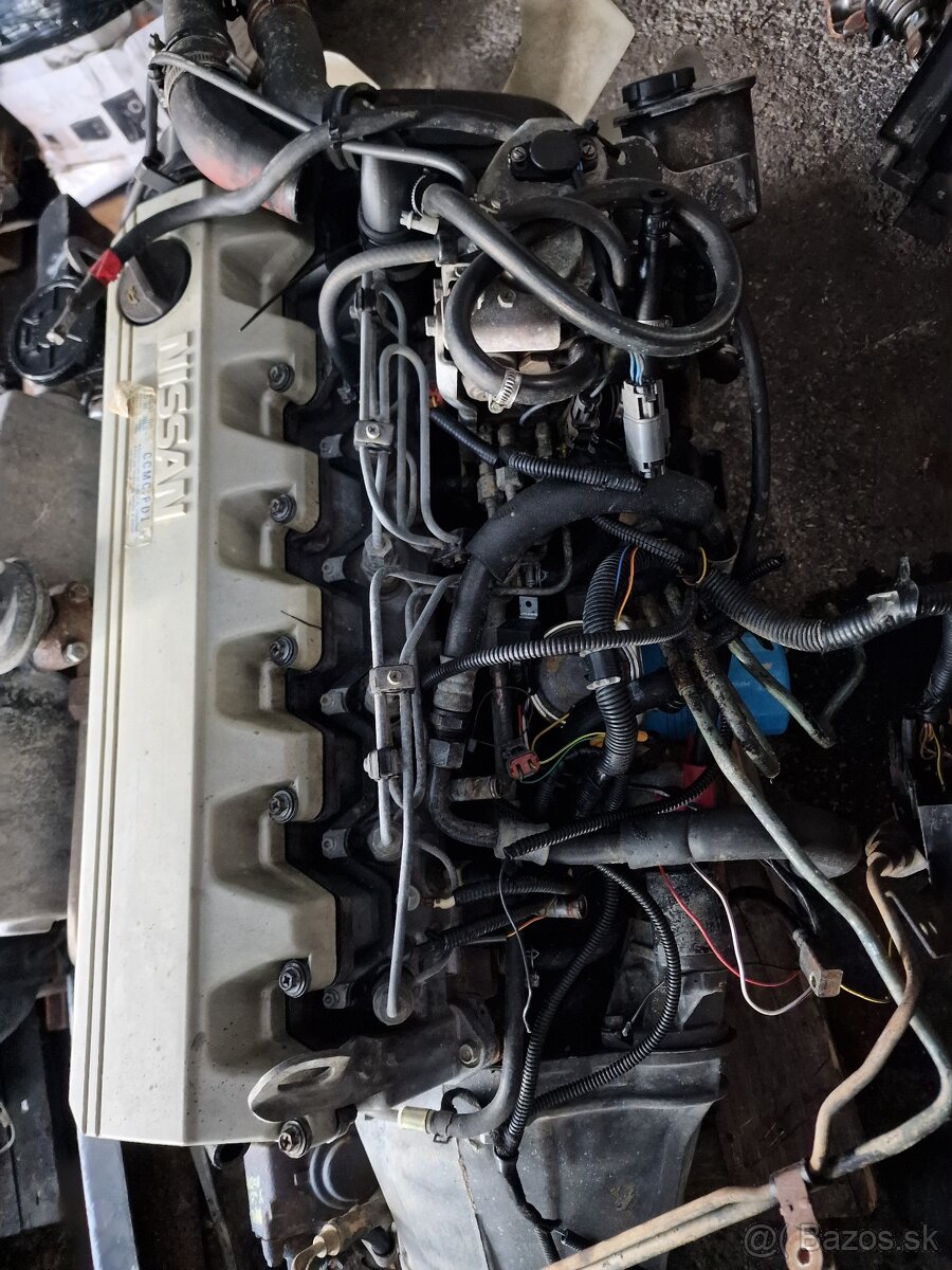 Motor 2.8 td 85 kw patrol y60 - 5