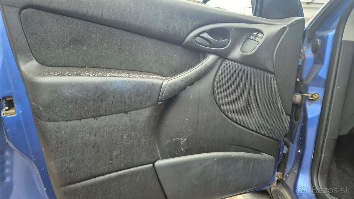 Ford Focus 1,4i 55kw - 5