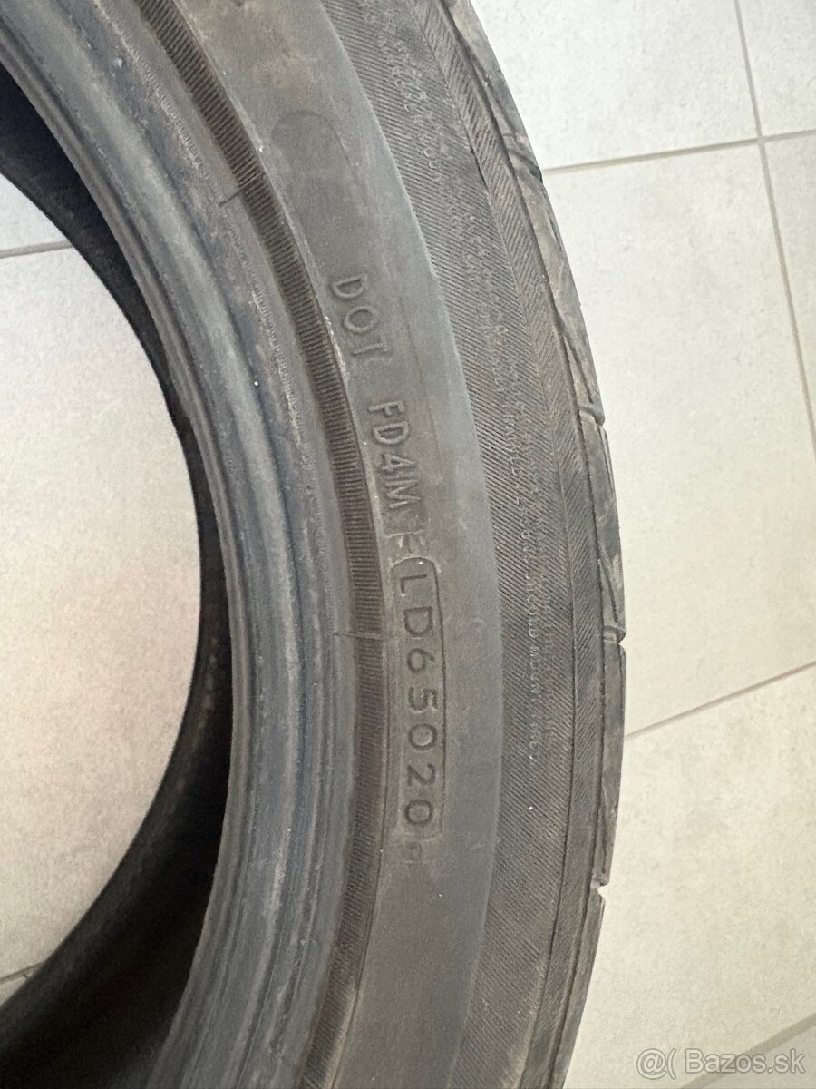 Letné pneu 215/50 R17 - 5