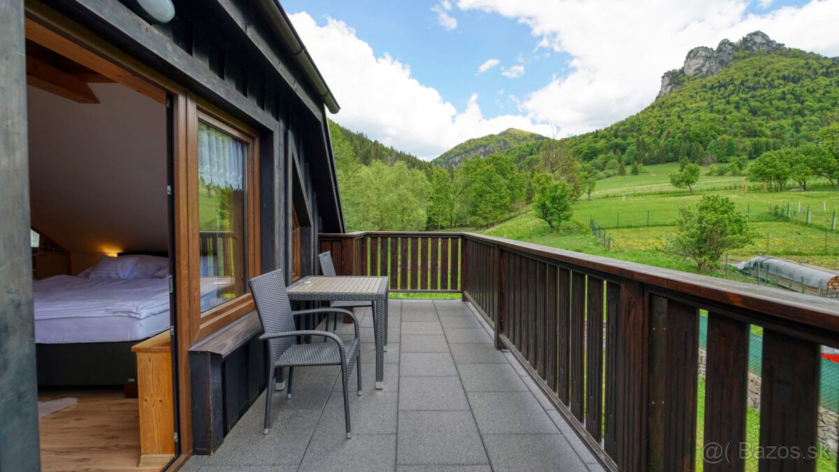 Dva nádherné drevené domy s výhľadmi, predaj, Terchová - 5