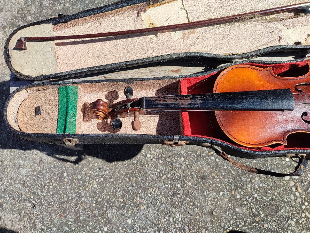 Staré husle - 5