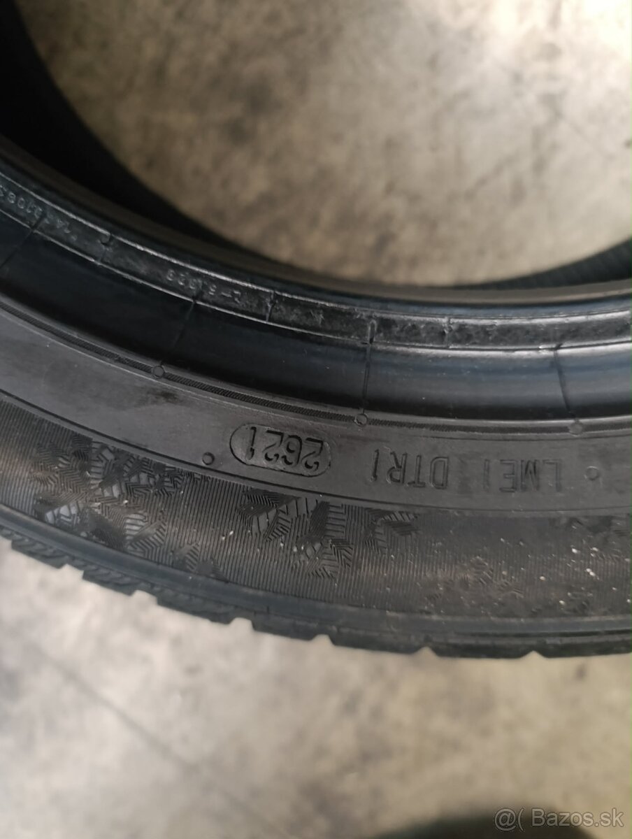 205/55R17 - 5
