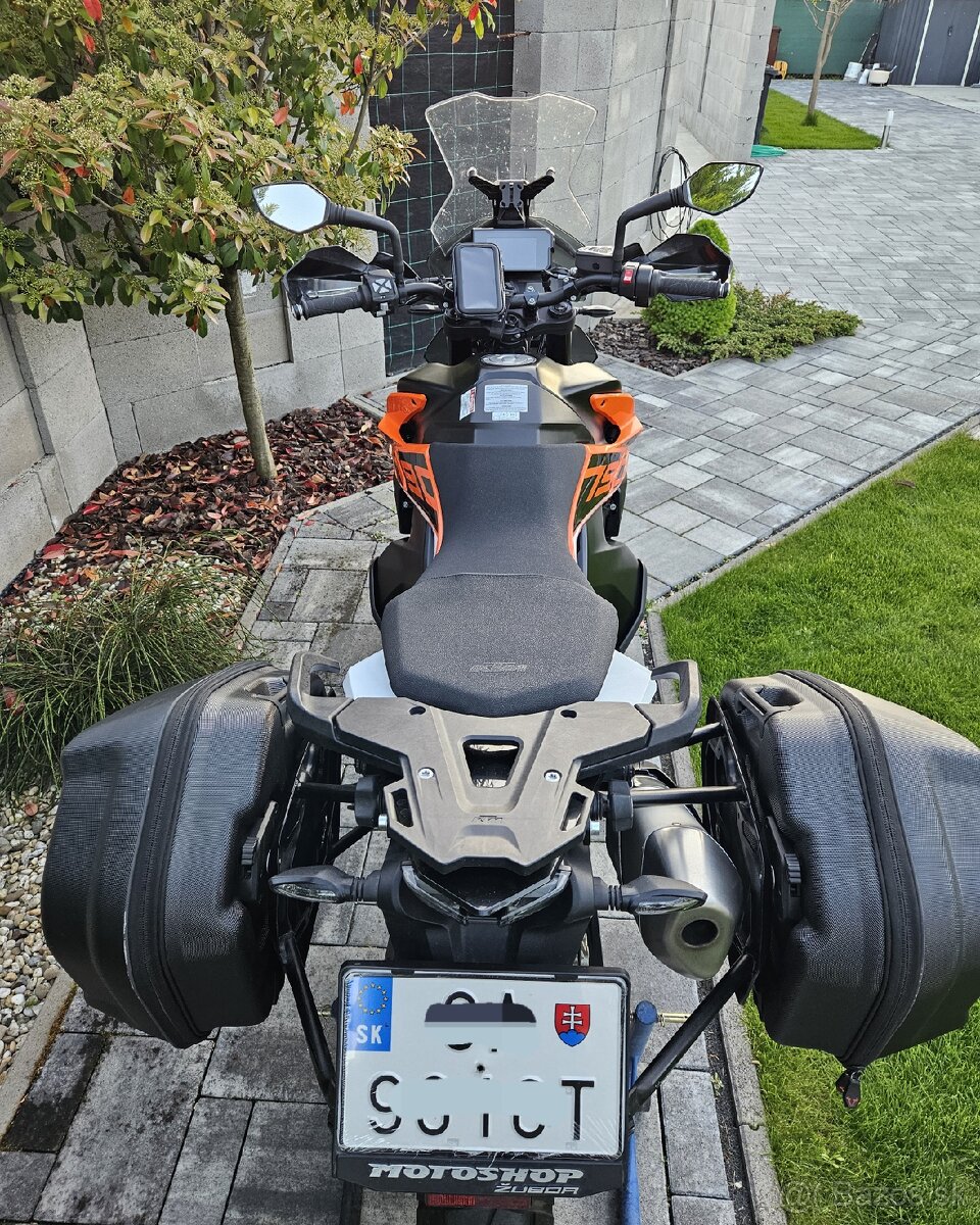 KTM 790 adventure