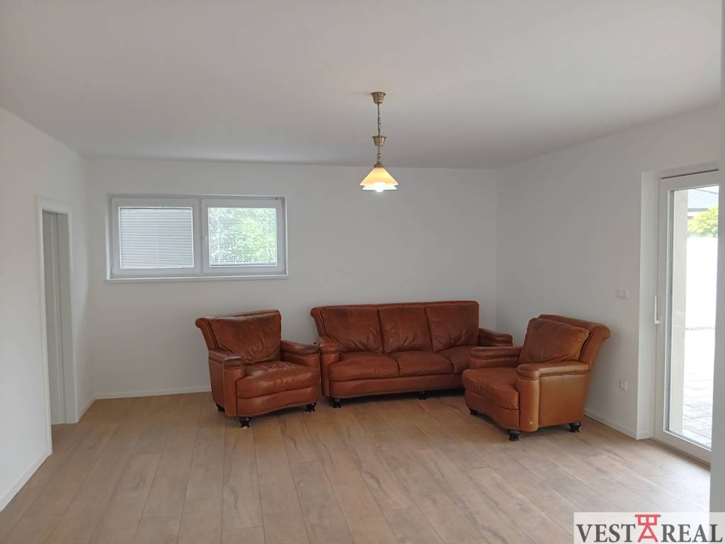 Na prenájom novostavba rodinného domu 4+1, Špačince - 5