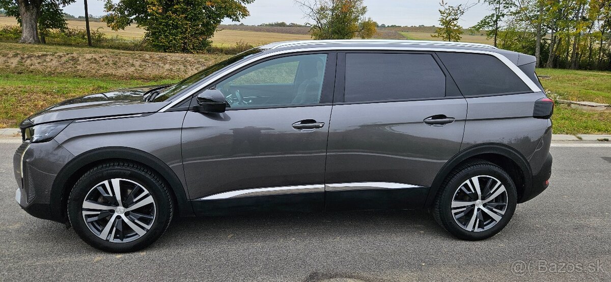 Predám Peugeot 5008 96kw benzín Allure AT, 7 miestne r.2023 - 5