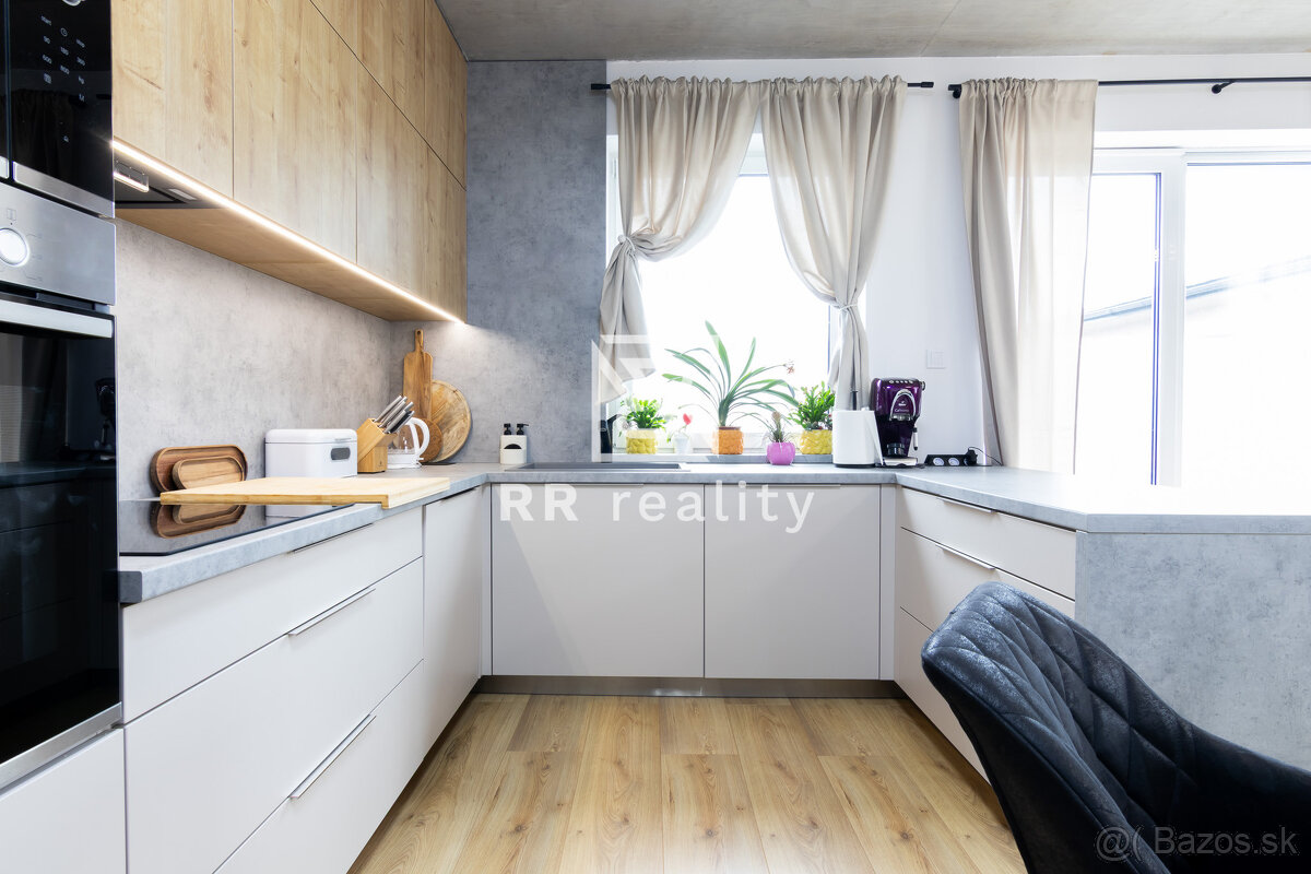 Zariadená moderná novostavba 4i RD - Cestice 14 min od KE - 5
