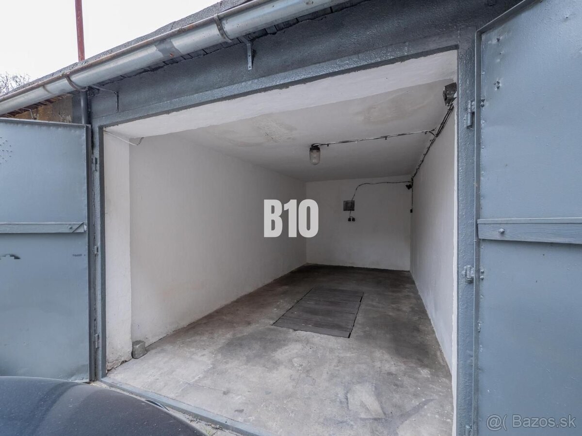 Garáž v Ružinove s montážnou jamou - MILETIČOVA ul. - 5