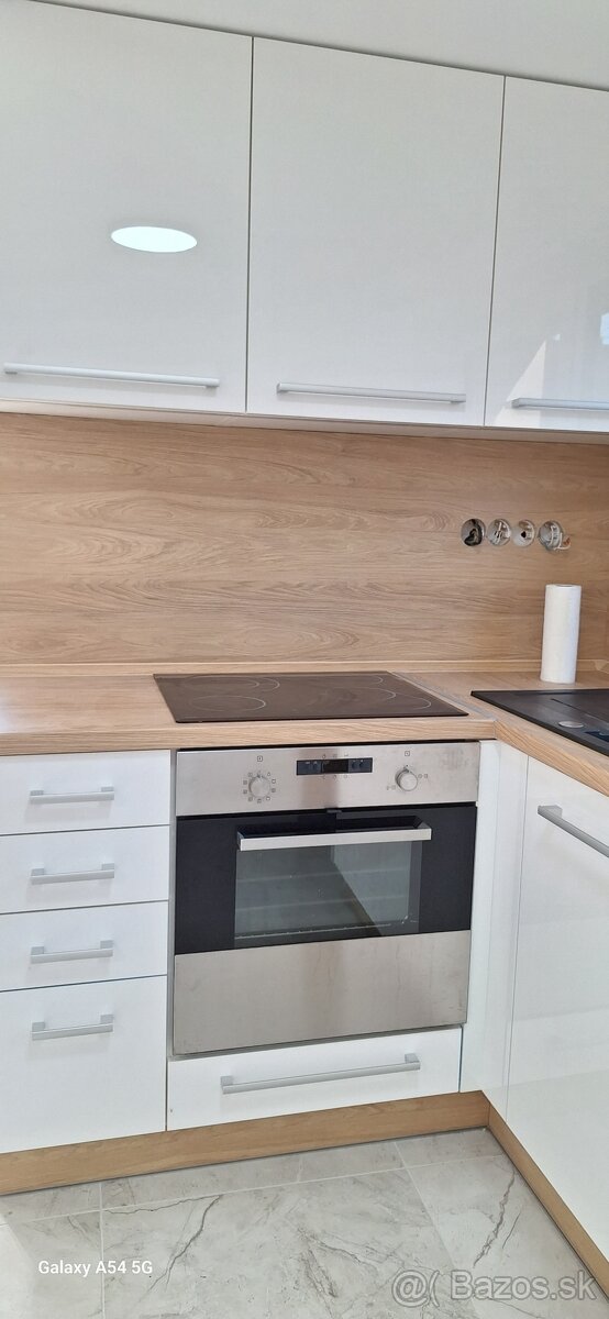 PREDAJ - 3-izbový RD - Blatné - 5