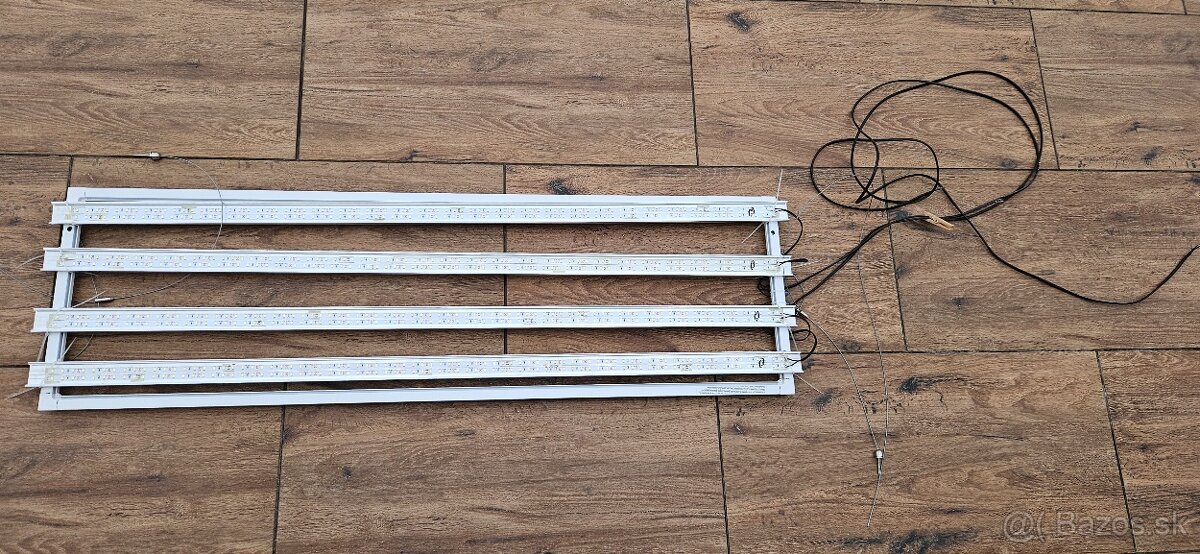 LED svetlo (648xLED) nad akvarium, zavesne - 5