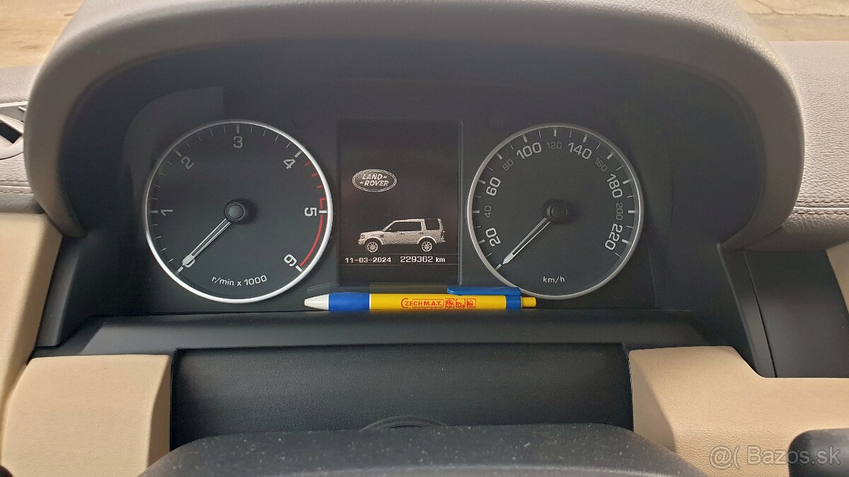 Land Rover Discovery 3.0 HSE SDV6 automat 183kW - 5