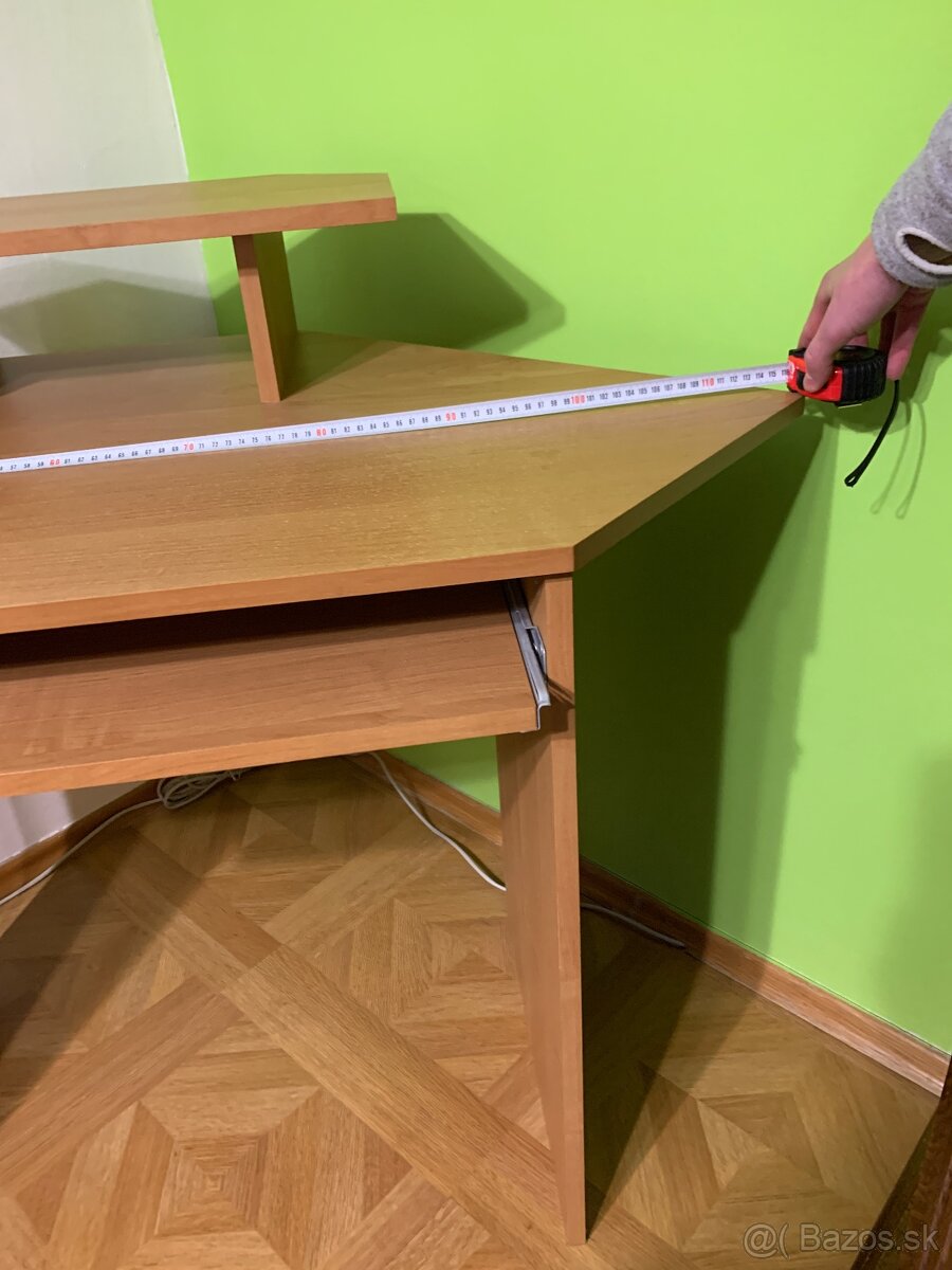 Stolík pod počítač - 5