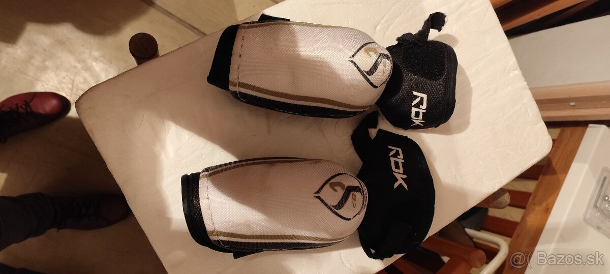 Hokejová výstroj - 5