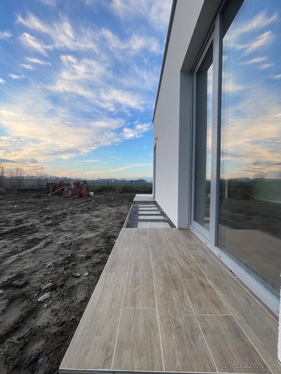 NOVINKA DIZAJNOVÝ 4izb. RD v ŠTANDARDE - 5