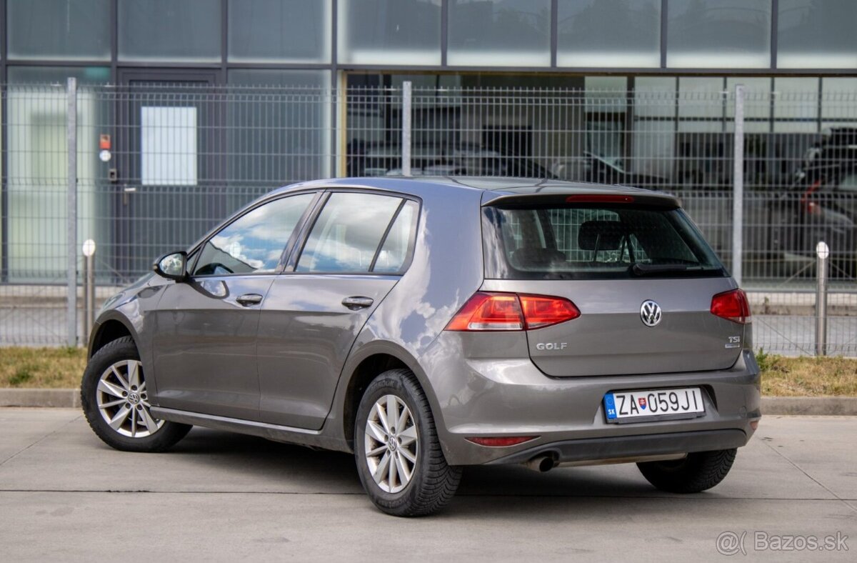 Volkswagen Golf 1.2 TSI - 5