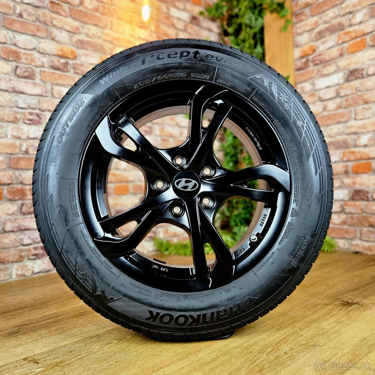 Alu R16 5x114 orig. HYUNDAI Kona + zimné 205/60R16 - 5