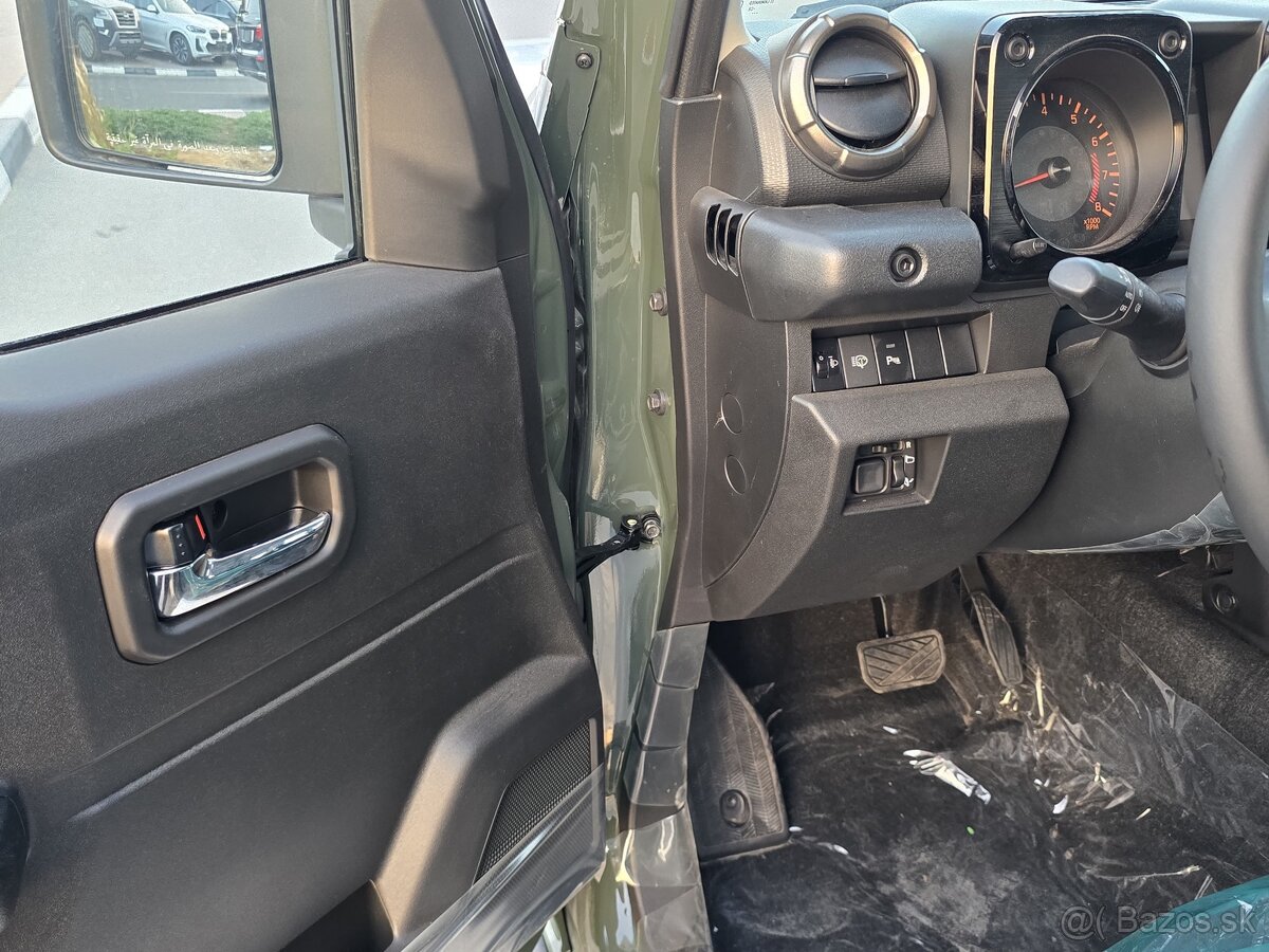 2025 Suzuki Jimny 5 dverový 5 miestny 4x4