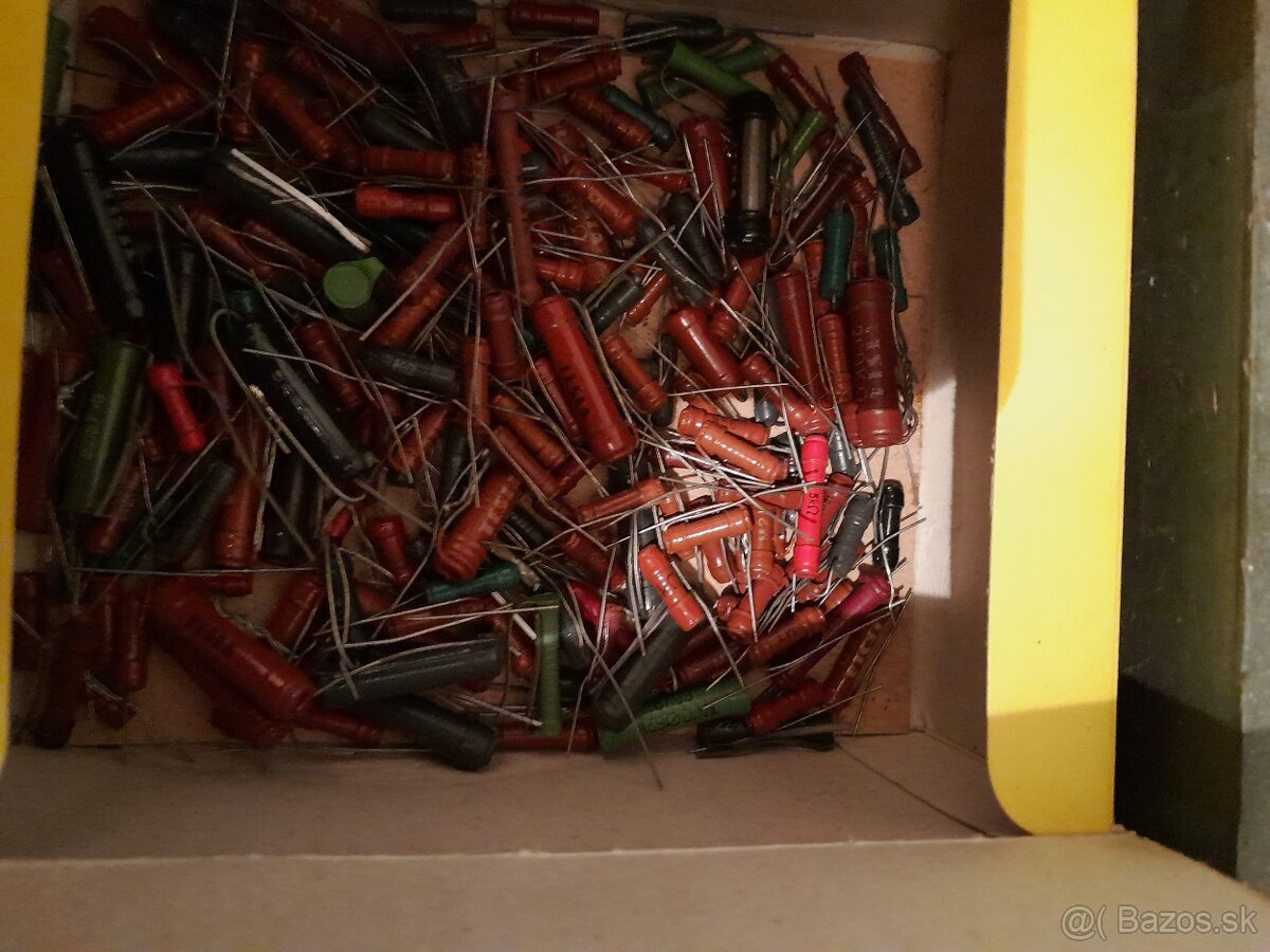 STARA VOJENSKA ELEKTRONIKA 8 - 5