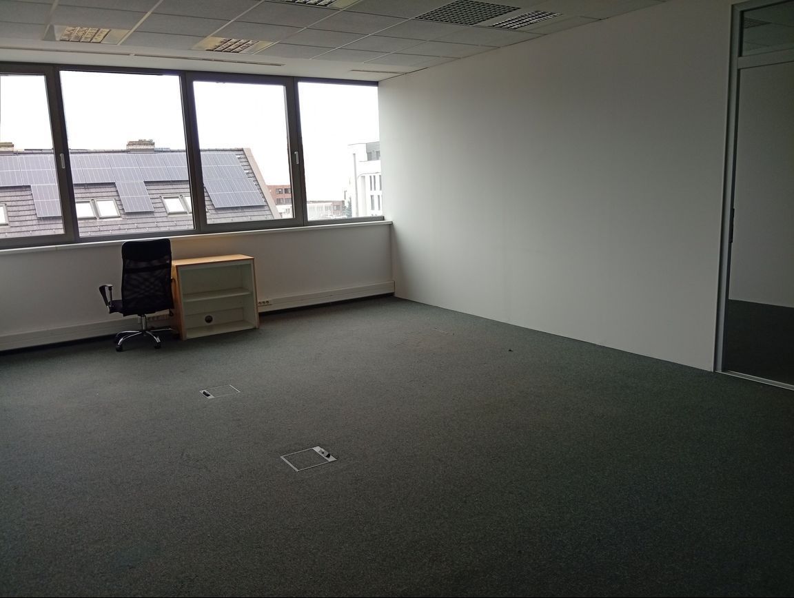 klimatizované administratívne priestory, širšie centrum, Tre - 5