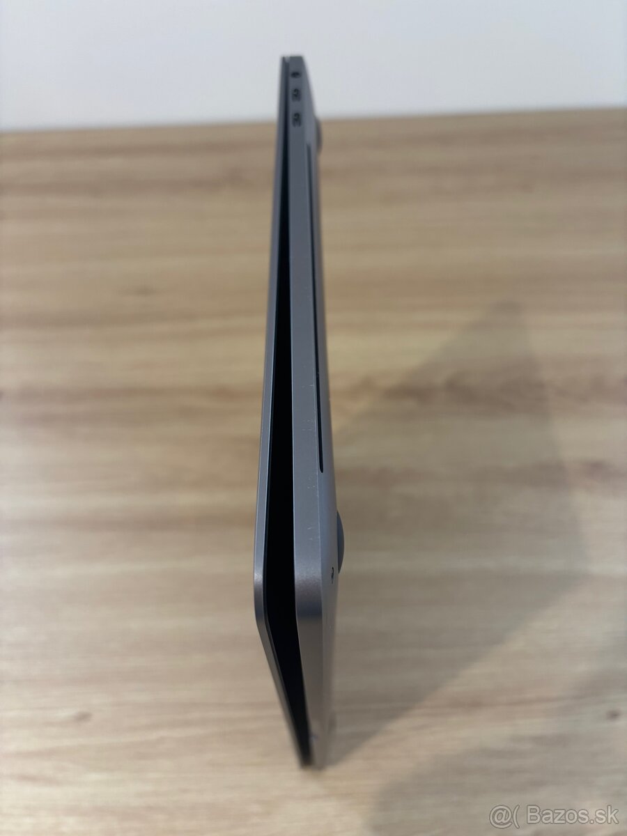 MacBook Pro 13" 2020 + BONUS - 5