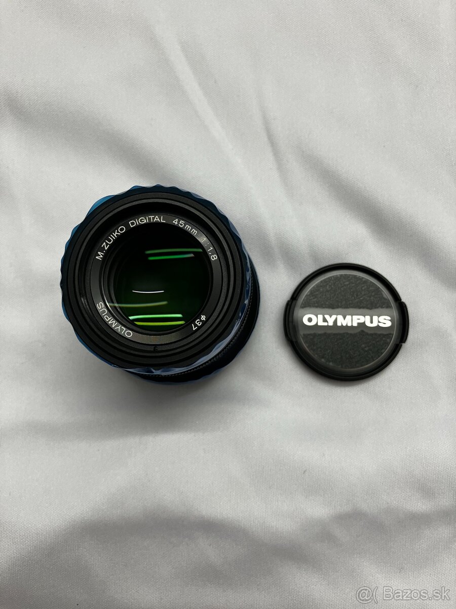 Olympus M.Zuiko Digital 45mm f/1.8 - 5