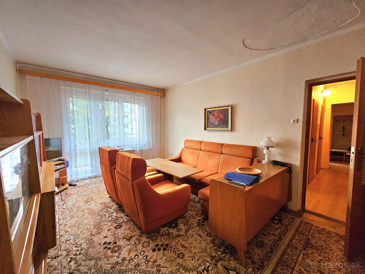 PREDAJ: 3izbovy byt v Brezne 70m2 - 5