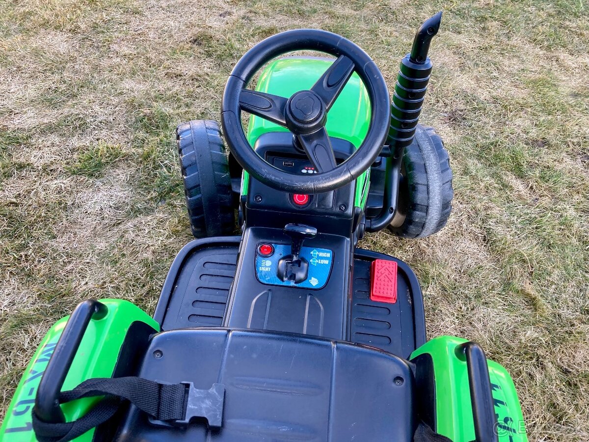 Elektrický traktor s diaľkovým plus traktor na pedále - 5