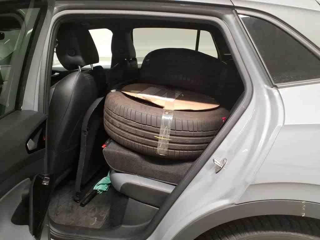 Volkswagen ID.4 Pro Performance | IQ | 82kWh - 5