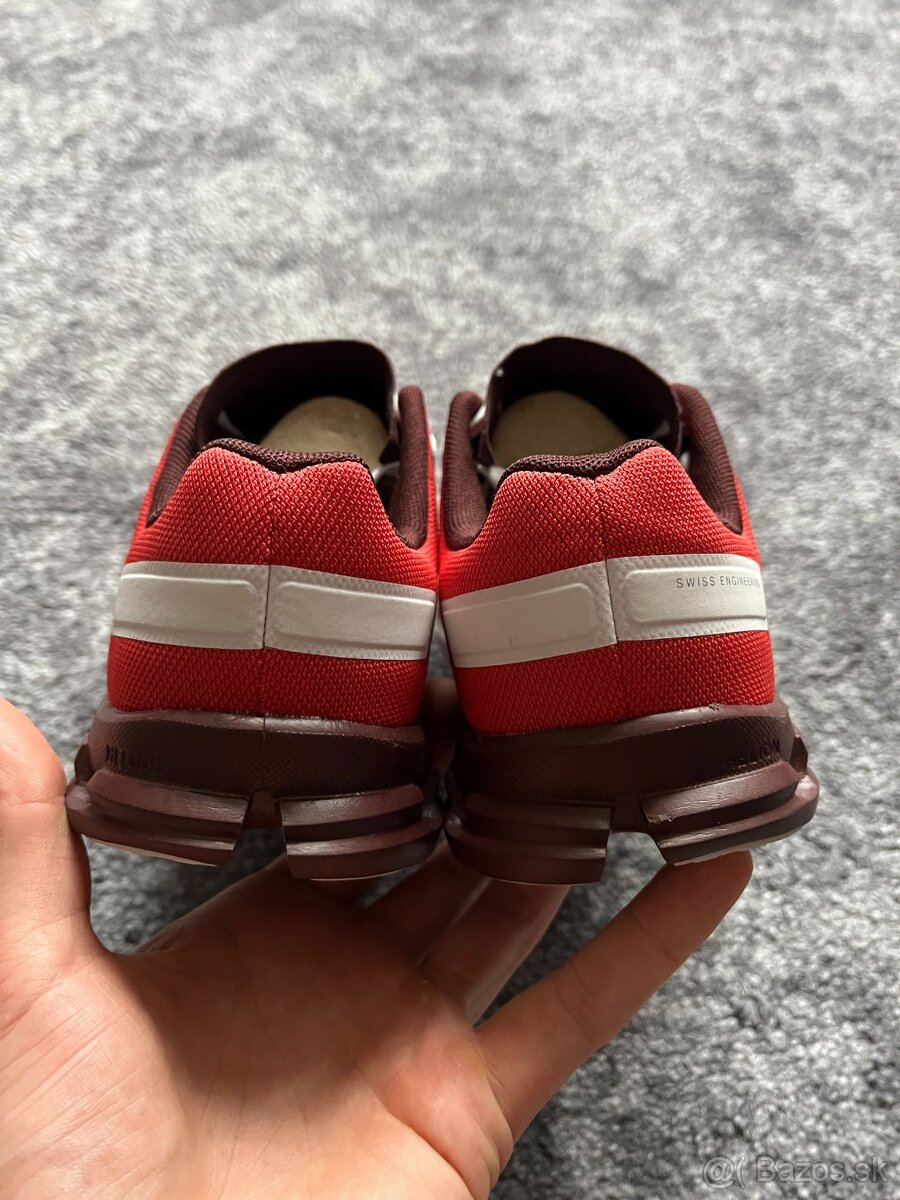 On Running, model Cloudflow, velikost 37 - 5