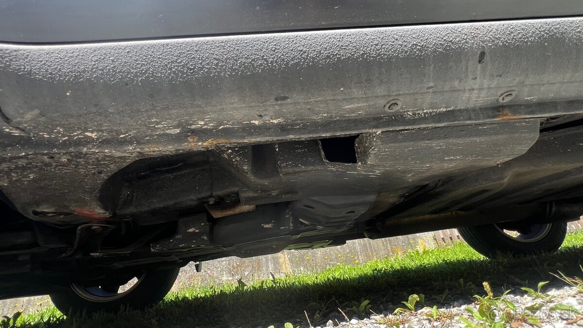 Toyota RAV4 - 5