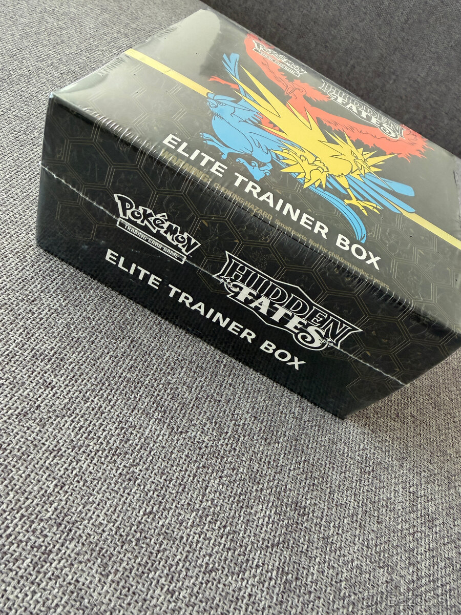 Pokémon Hidden Fates Elite Trainer Box ETB - 5