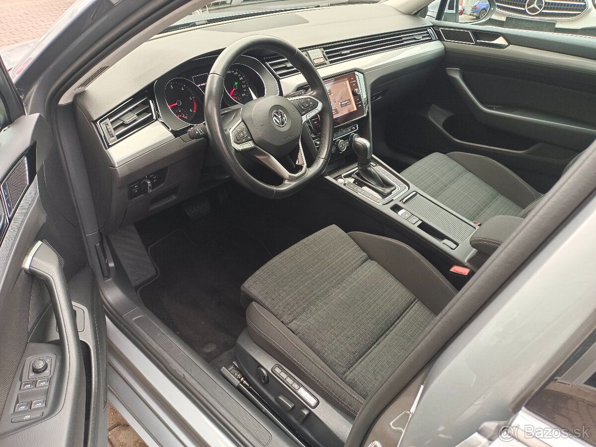 VW Passat B8 Variant TDI 110kW DSG 90tkm - záruka Autodraft - 5