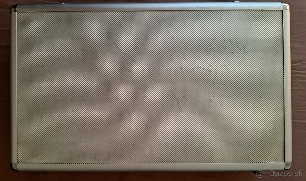 Kufor,zakladač Numis. - 5