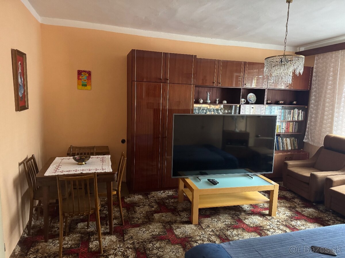 Predám rodiny dom v centre mesta - 5