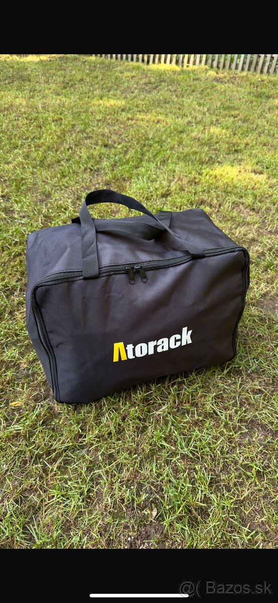 Strešný box na offroad expedície