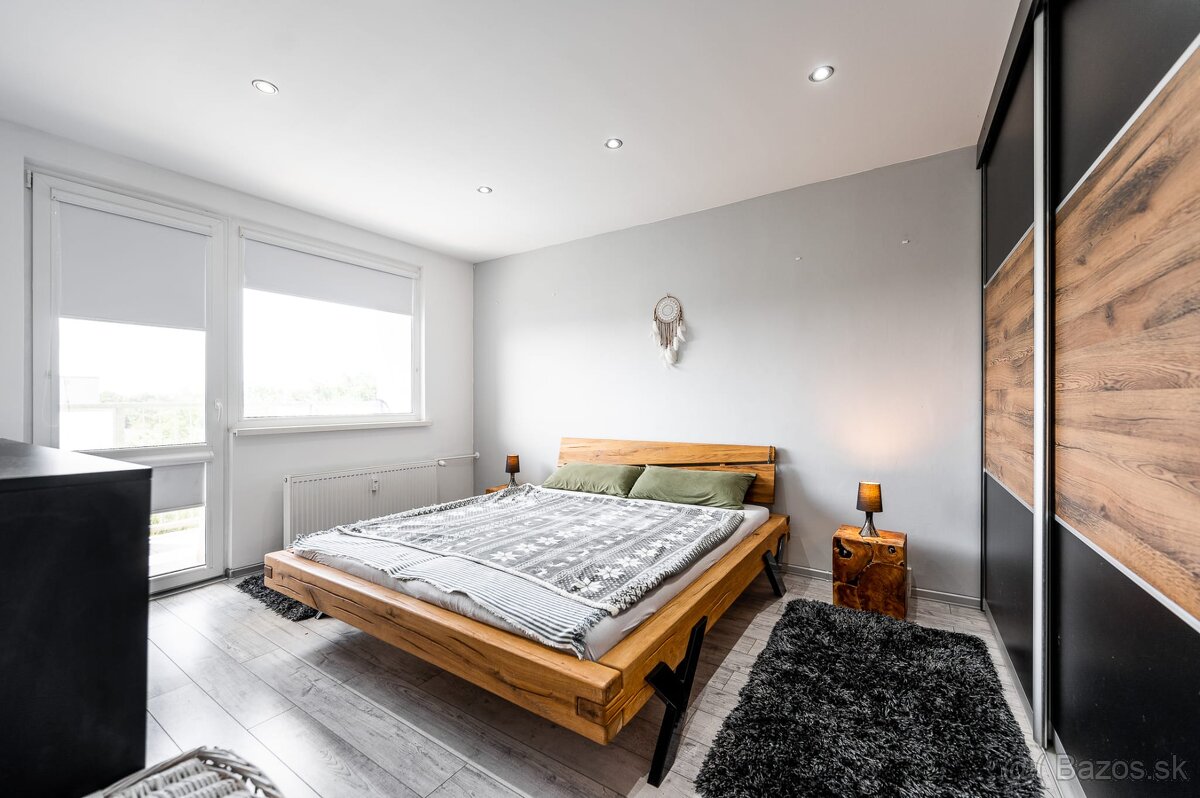 3i byt po kompl. rekonštrukcii, LOGGIA– RUZINSKA ul., TERASA - 5