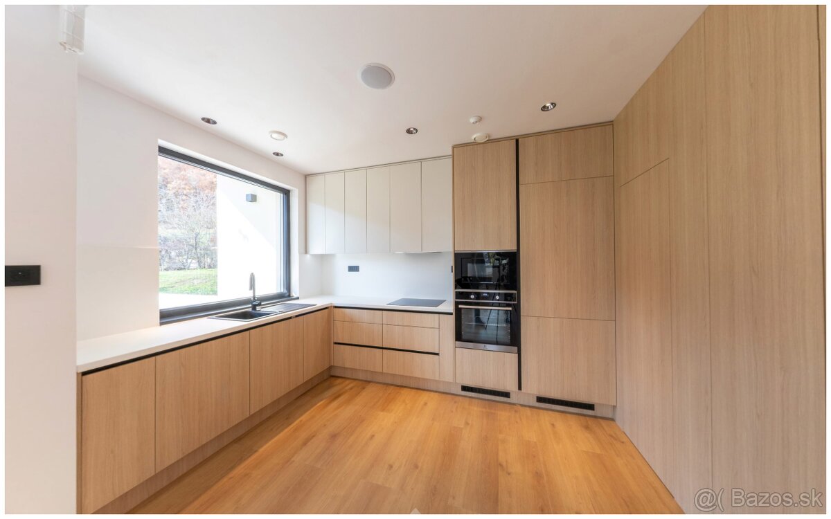 Rodinný dom na prenájom Šidlovec Stavbárska ulica - 5