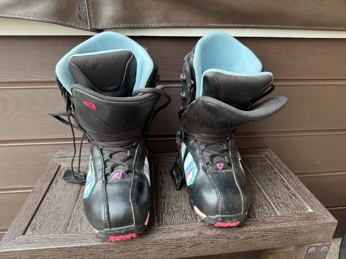 snowboard zn. Gravity - 5