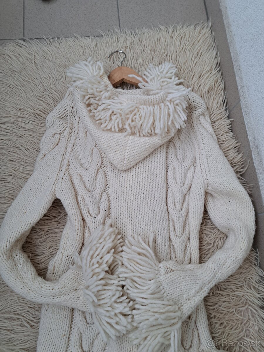 Svetrík elegantný - 5