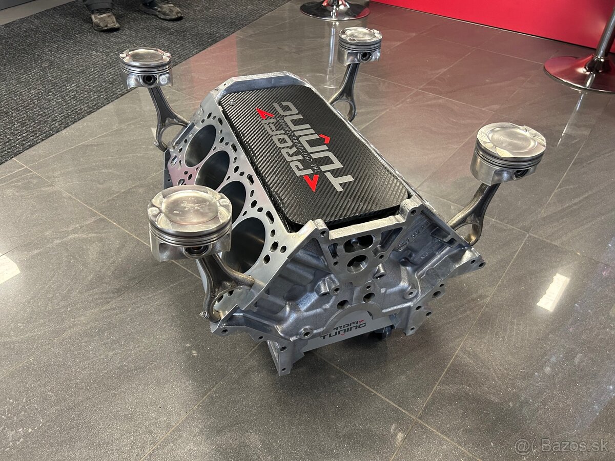 Stolík V8 na objednávku - 5