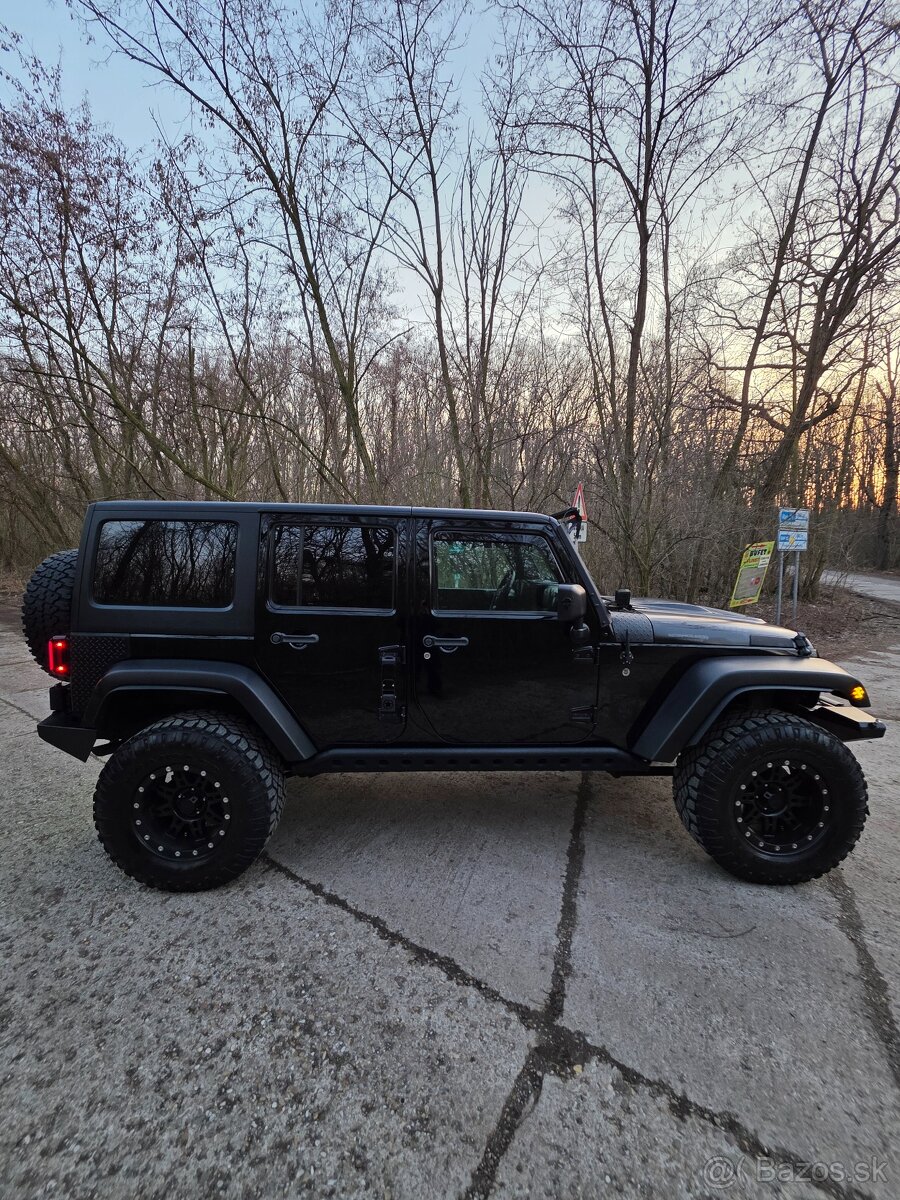Jeep Wrangler Unlimited JK - 5